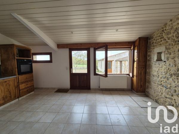 Maison à vendre 3 pièces 92 m² Sainte-Verge