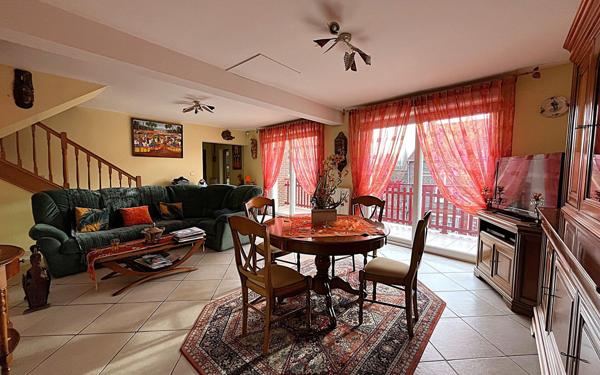 Maison à vendre    4 pièces • 162,87 m2 Beauvais