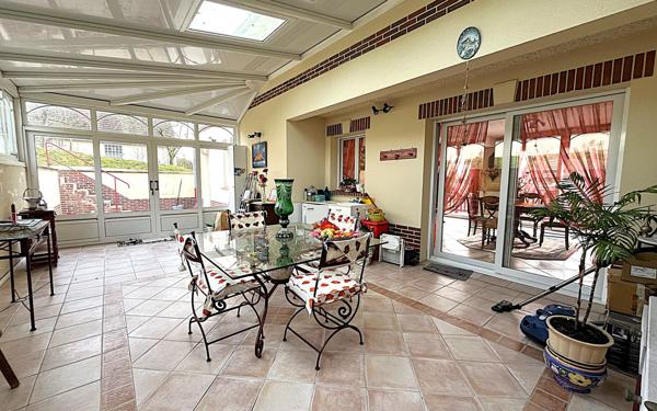 Maison à vendre    4 pièces • 162,87 m2 Beauvais