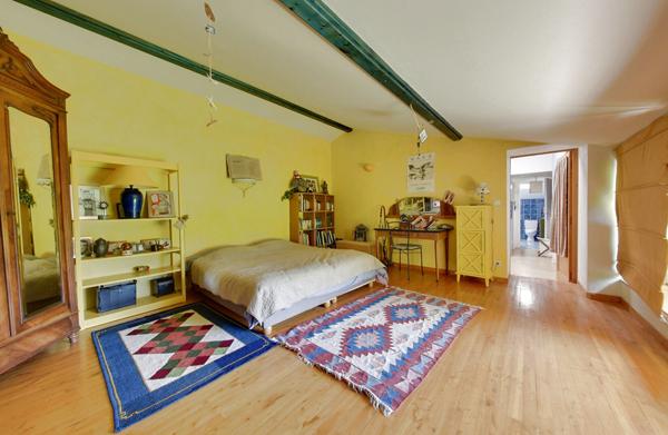 Drôme, Loriol-sur-Drôme : Deux habitations, une piscine, un fort potentiel !