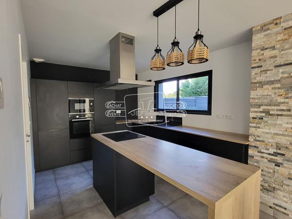 Maison Thouare Sur Loire 6 pièces 104m2, Thouare sur loire 44470