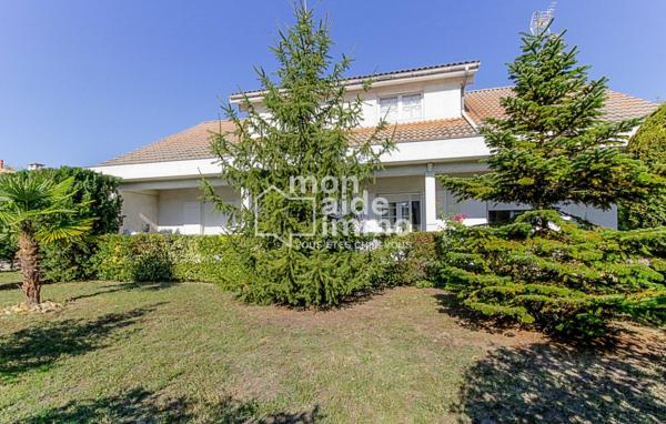 Maison familiale 172m2 -6 pièces-