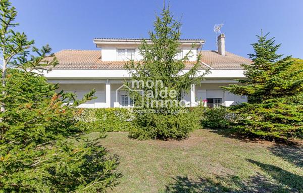 Maison familiale 172m2 -6 pièces-