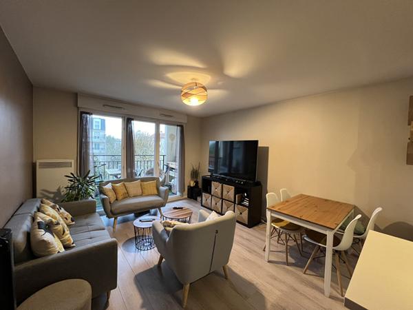 Appartement Drancy 3 pièces 61 m2 Balcon 1 PARKING