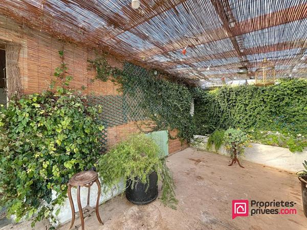 Longère Charentaise à Dompierre sur Mer -135 m2 - Rénovation à prévoir - Jardin clos et sans vis à vis