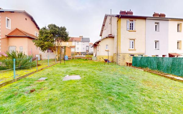 Maison à vendre    4 pièces •  Moyeuvre-Grande