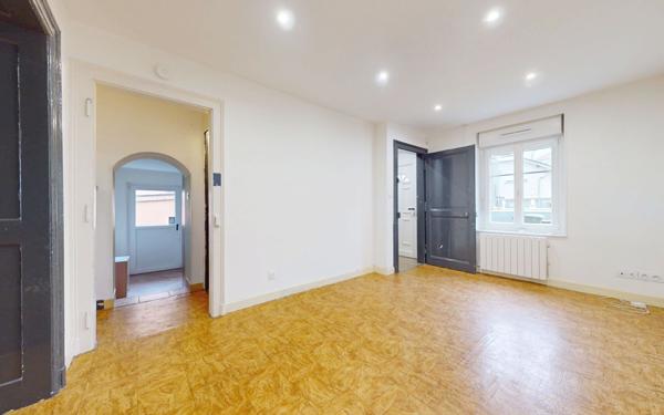 Maison à vendre    4 pièces •  Moyeuvre-Grande