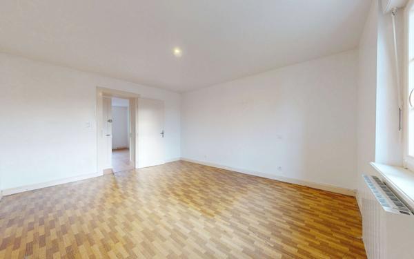 Maison à vendre    4 pièces •  Moyeuvre-Grande