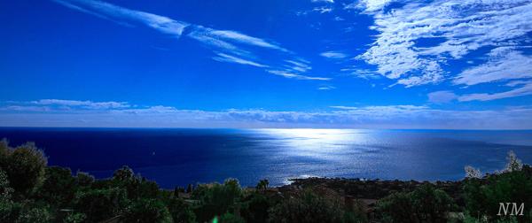 Roquebrune-sur-Argens (83380) Maison jumelée refaite à neuf 157m² vue mer époustouflante 180°