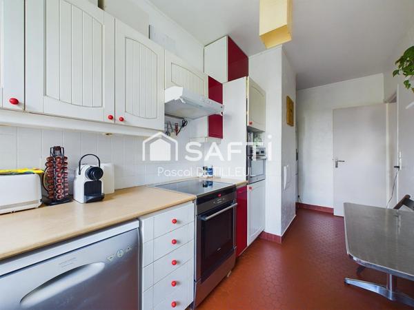 GARCHES - Buzenval appartement 3 pièces 78m2