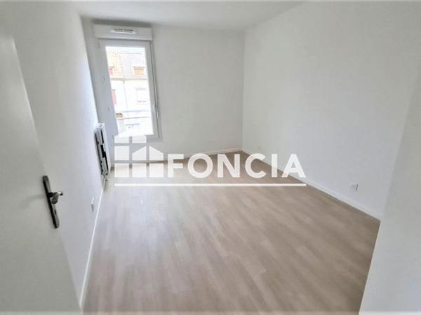 Location Appartement 3 pièces 60.4 m² - 50 AVENUE DE MEAUX Melun 77000