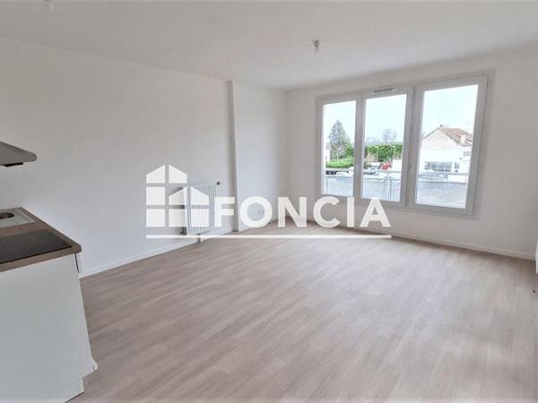 Location Appartement 3 pièces 60.4 m² - 50 AVENUE DE MEAUX Melun 77000