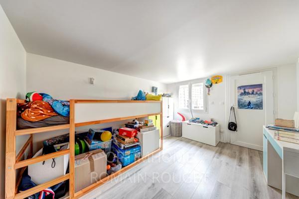 CHATOU- Maison 6 pièces au calme