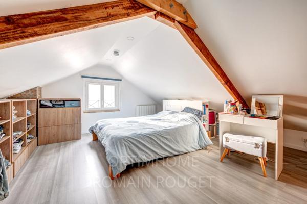 CHATOU- Maison 6 pièces au calme