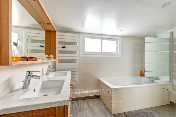 CHATOU- Maison 6 pièces au calme