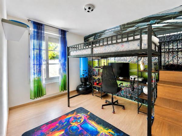 Maison plain-pied 6 pièces à vendre à Viarmes - 474 000 €