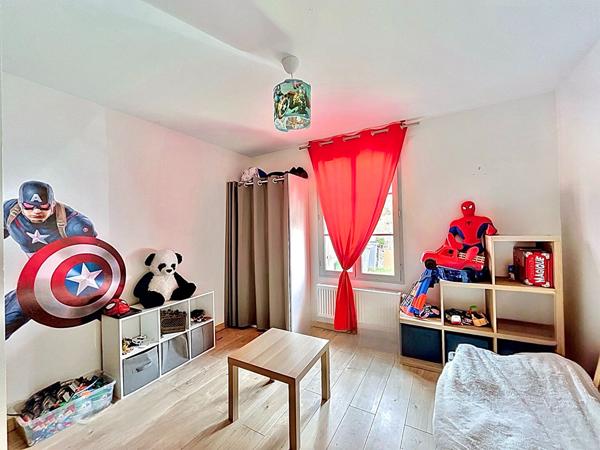 Maison plain-pied 6 pièces à vendre à Viarmes - 474 000 €