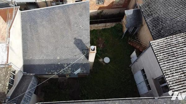 Immeuble à usage commerciale centre ville Aubigny-sur-Nère