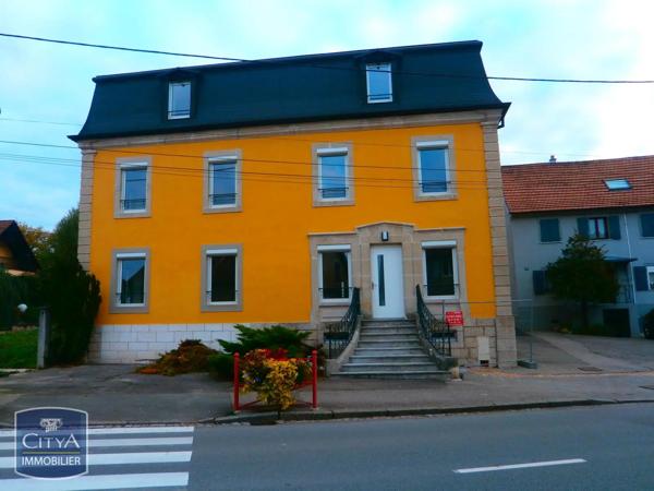 Appartement à louer 3 pièces 74.9m² Grandvillars (90600)