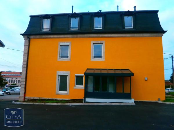 Appartement à louer 3 pièces 74.9m² Grandvillars (90600)