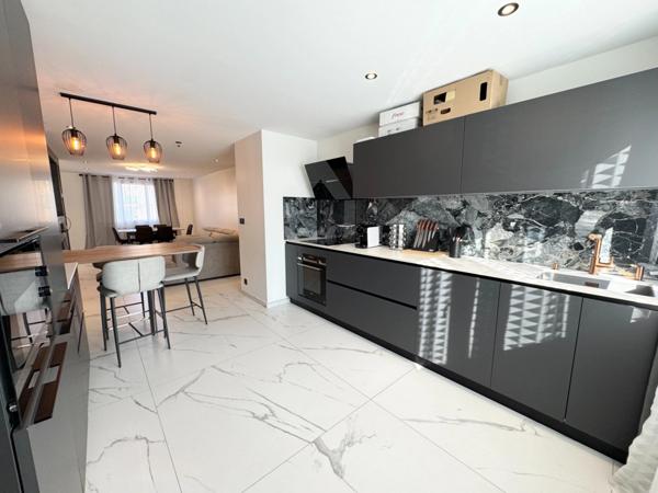 Appartement à vendre 4 pièces BASSENS (73) 76 M2 avec balcon