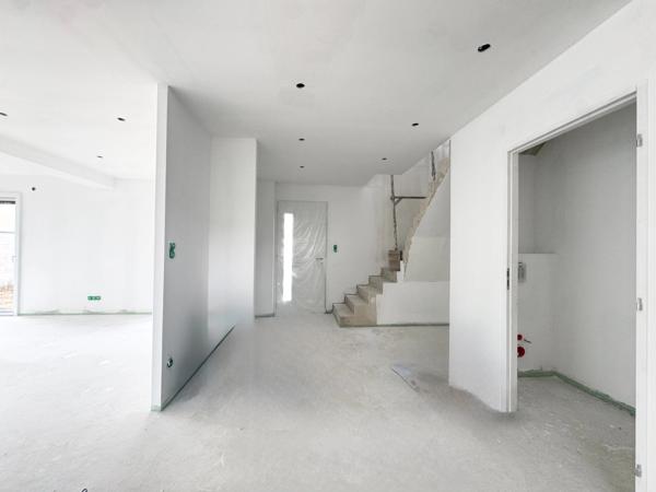 Maison individuelle 2023 à terminer Perrigny Les Dijon(21)