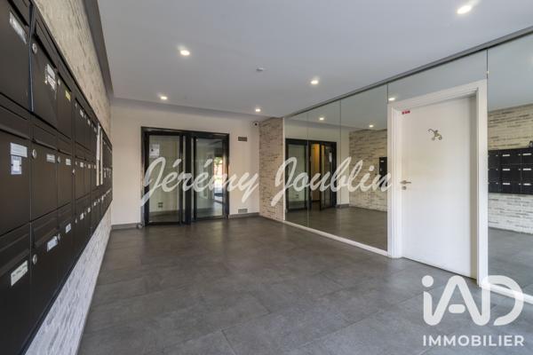 Appartement à vendre 2 pièces 50,11 m² Jouy-le-Moutier