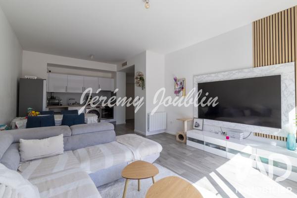 Appartement à vendre 2 pièces 50,11 m² Jouy-le-Moutier