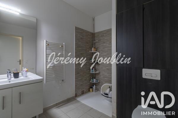 Appartement à vendre 2 pièces 50,11 m² Jouy-le-Moutier