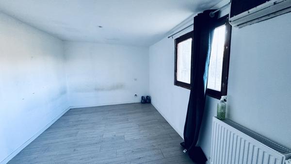 Caumont-sur-Durance. Calme absolu et cadre exceptionnel.