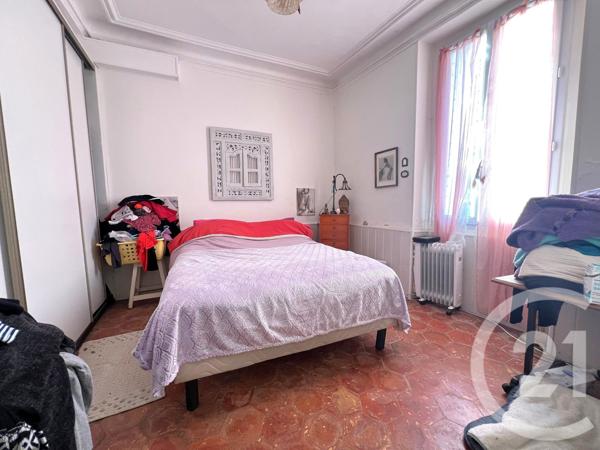 Immeuble à vendre  196,71 m2 MEROBERT - 91