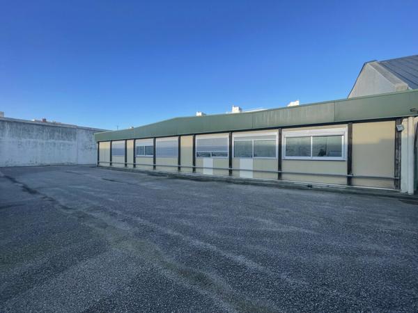 LE HAVRE - QUARTIER SUD - 494 m² – À VENDRE - 20 STATIONNEMENTS PRIVATIFS