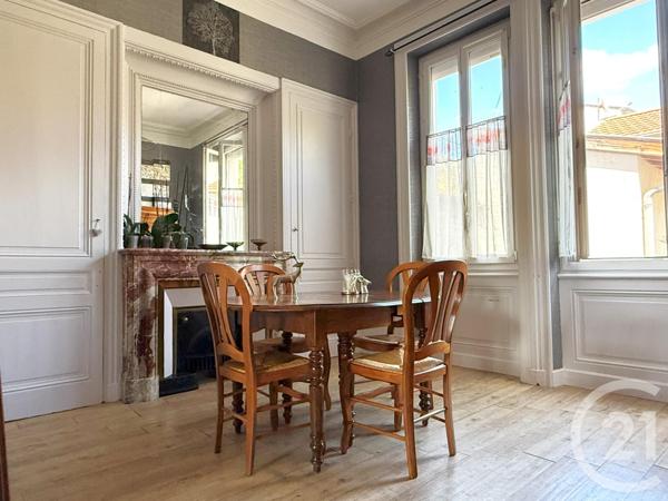 à vendre  72,87 m2 ST FONS - 69