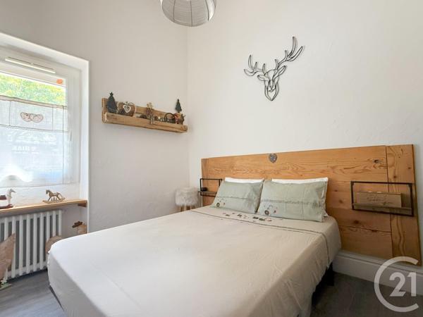 à vendre  72,87 m2 ST FONS - 69