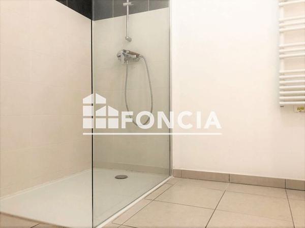 Location Appartement 4 pièces 78.2 m² - 538 BOULEVARD DE LA DEMOCRATIE Toulon 83000