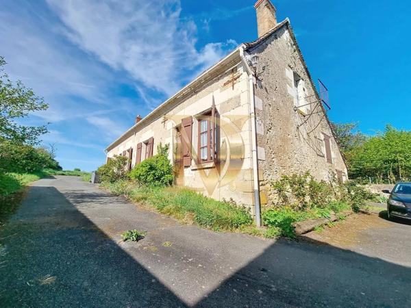 Longère à rénover avec sa grange et ses dépendances