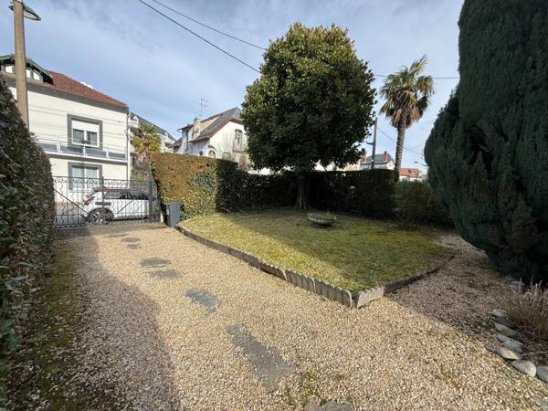 Maison Bourgeoise au cœur de Lourdes