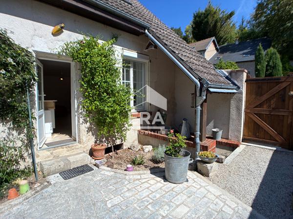 Maison T5 + volumineuse grange et studio à vendre - Blois - 3 Chbs + studio, vue sur Loire