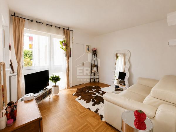 Appartement Neuilly Sur Seine 1 pièce(s) 31.86 m2