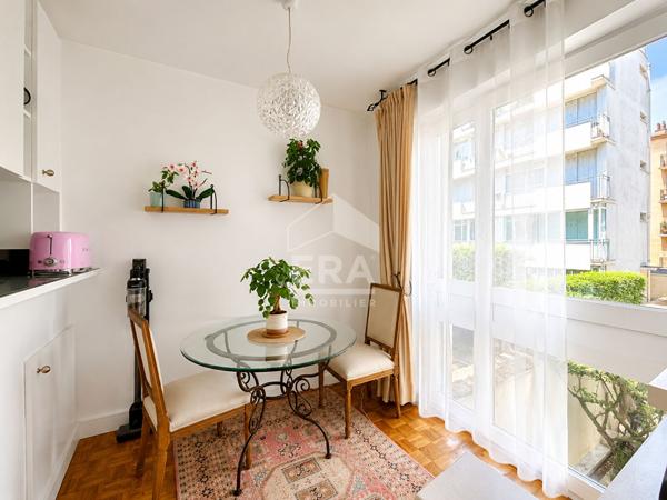 Appartement Neuilly Sur Seine 1 pièce(s) 31.86 m2
