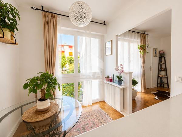 Appartement Neuilly Sur Seine 1 pièce(s) 31.86 m2