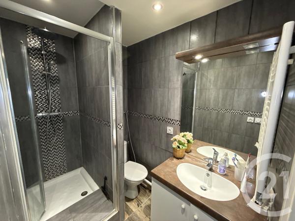 Appartement F4 à vendre  4 pièces - 75,50 m2 ECQUEVILLY - 78