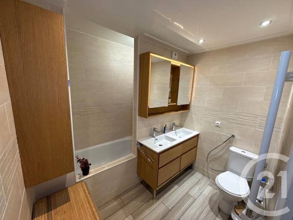 Appartement F4 à vendre  4 pièces - 75,50 m2 ECQUEVILLY - 78