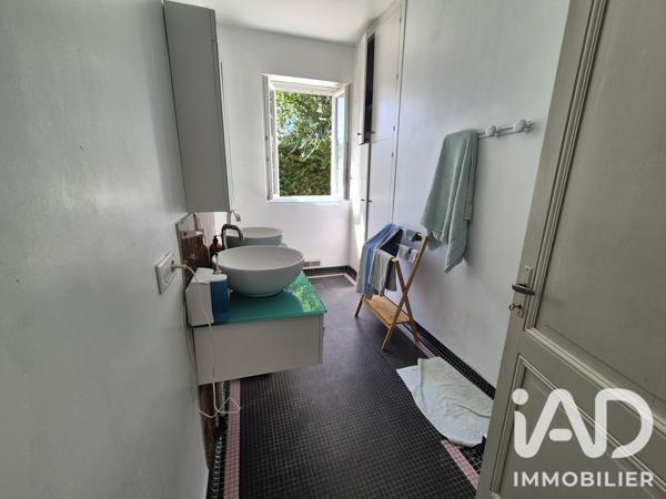 Maison à vendre 9 pièces 287 m² Gardonne