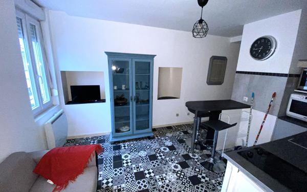 Appartement à vendre    1 pièce • 23,85 m2 Reims