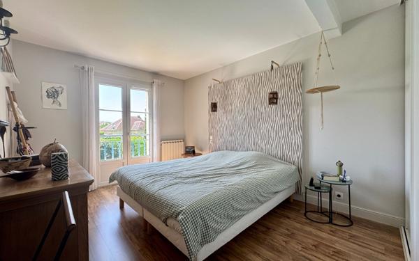 Maison à vendre    5 pièces • 144 m2 Lescar