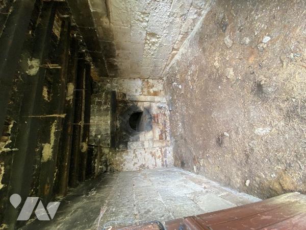 MAISON A RENOVER DANS HAMEAU