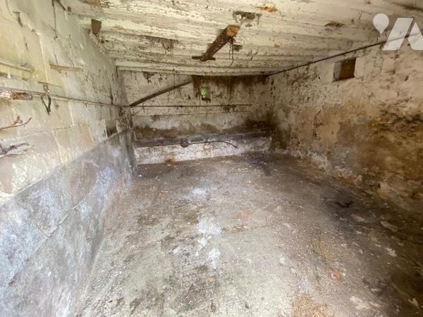 MAISON A RENOVER DANS HAMEAU