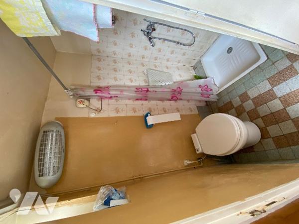 MAISON A RENOVER DANS HAMEAU