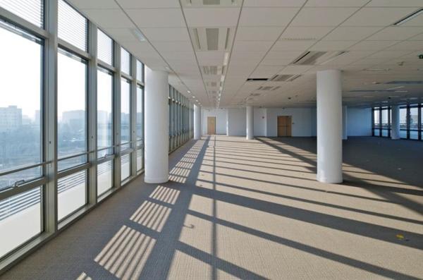 Bureaux neufs en bordure de la Seine, espaces verts et services pour un confort optimal